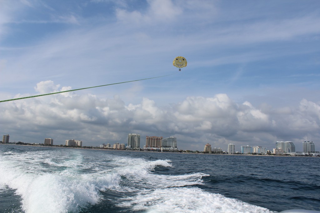 parasailing Fort Lauderdale