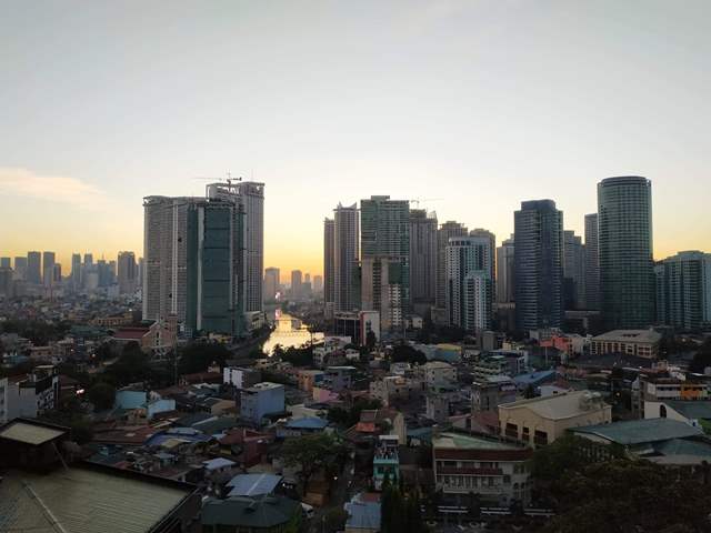 Manila by night : où la nuit n’en finit jamais