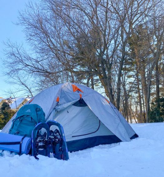 Emplacement de camping d'hiver