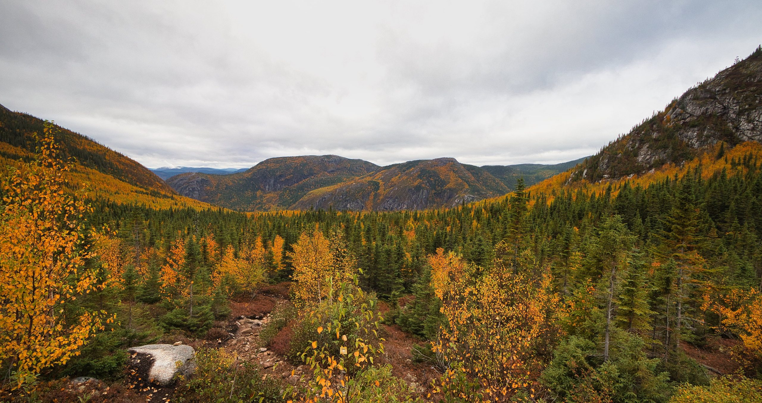 5 randonnées moins connues à faire dans Charlevoix cet automne