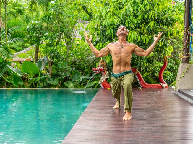 Faire une retraite de yoga à Bali, Uluwatu