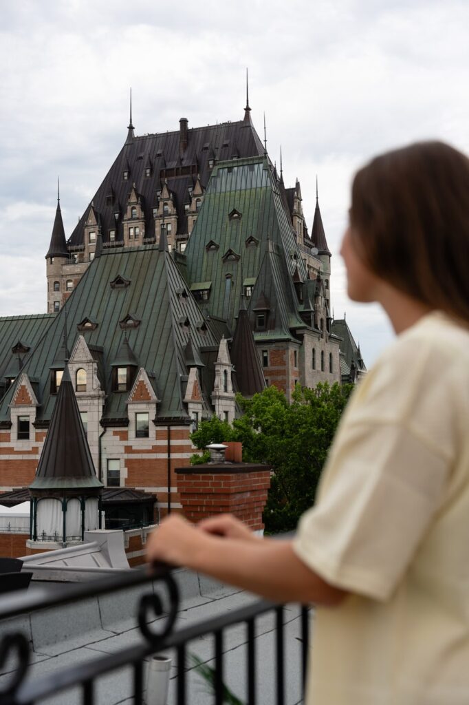 terrasse sur le toit de l'Hôtel Manoir Vieux-Québec